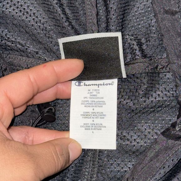 Champion Windbreaker Track Jacket Women's Large Red Black Kangaroo Pocket Hooded - Picture 10 of 10